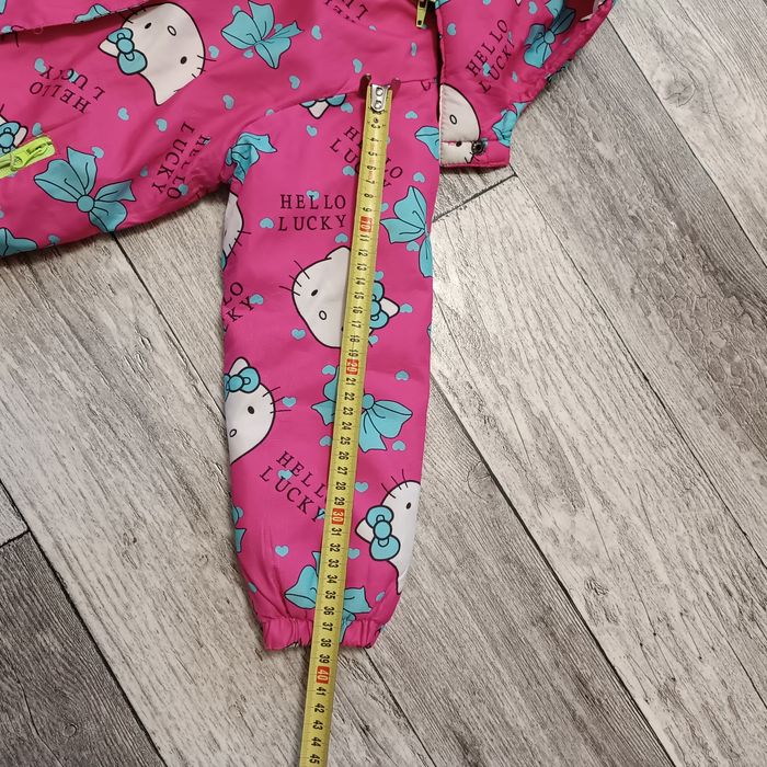 Курточка весняна на зріст 120