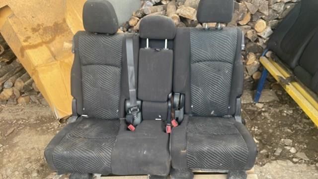Сиденья Dodge Journey