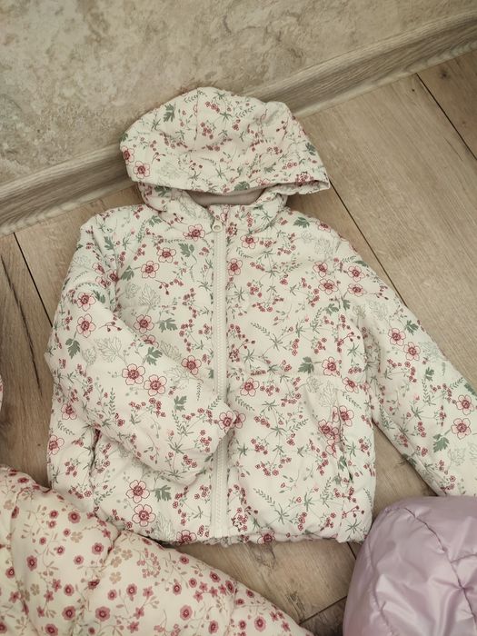 Куртка демісезонна на дівчинку 92-98