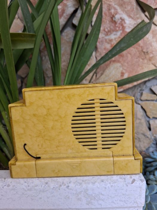 Rádio miniatura Addison 5f Canada 1940