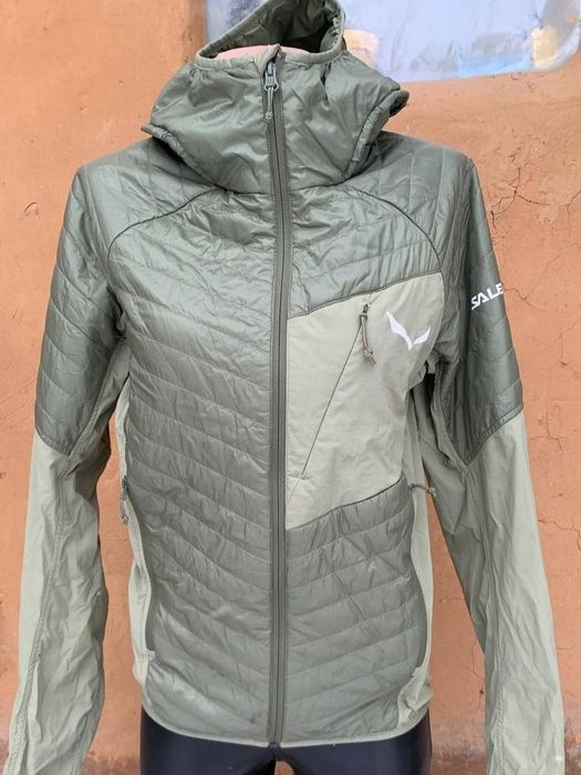 Salewa ortles hybrid tirolwool трекинговая  мужская куртка S-M.