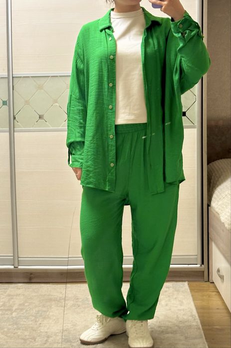 Костюм двійка зелений