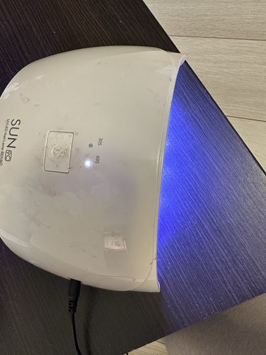 Лампа для манікюру