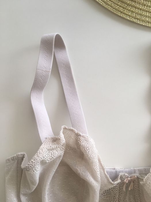 Biustonosz Chantelle 90D