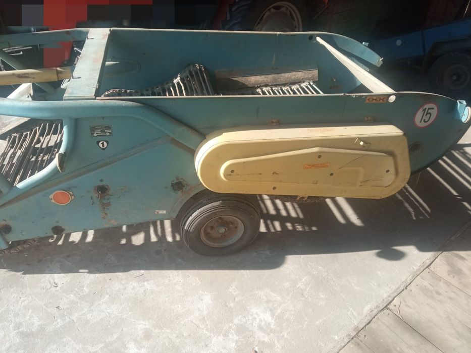 Kopaczka części wałek WOM