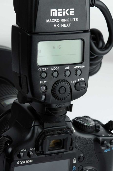 Кільцевий макро спалах Meike MK-14EXT для Canon/ Nikon