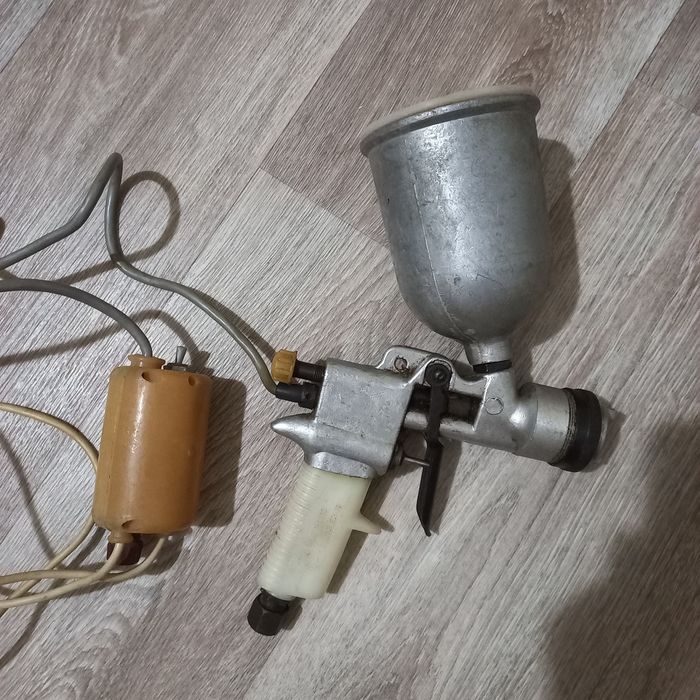 Аппарат для нанесения антикоррозионных смазок