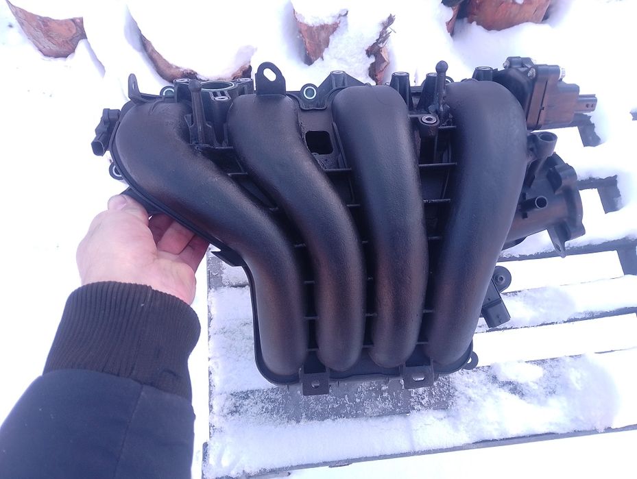 Впускной коллектор Mazda 2.5 px9r13100
