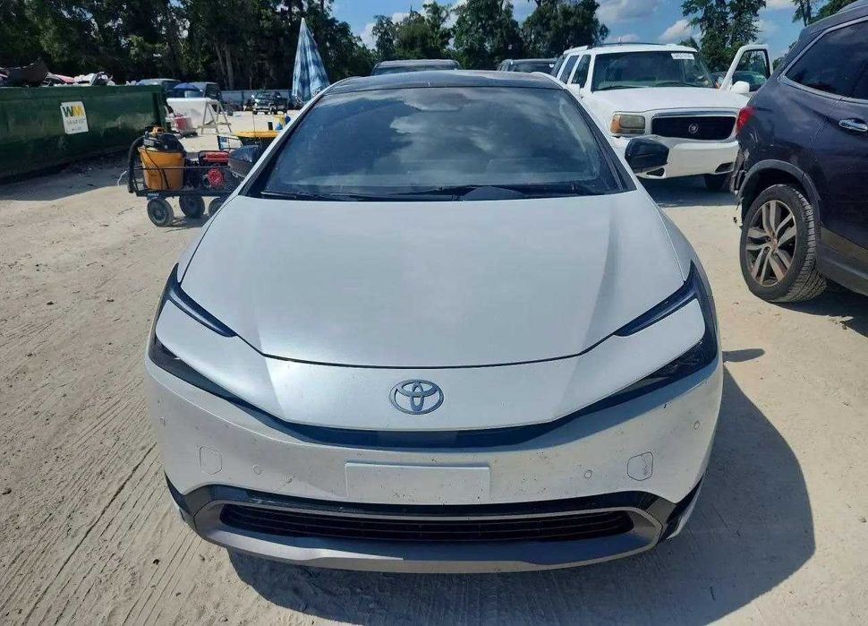 Toyota Prius 2023 Limited