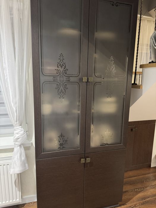 Меблі, стінка у вітальню