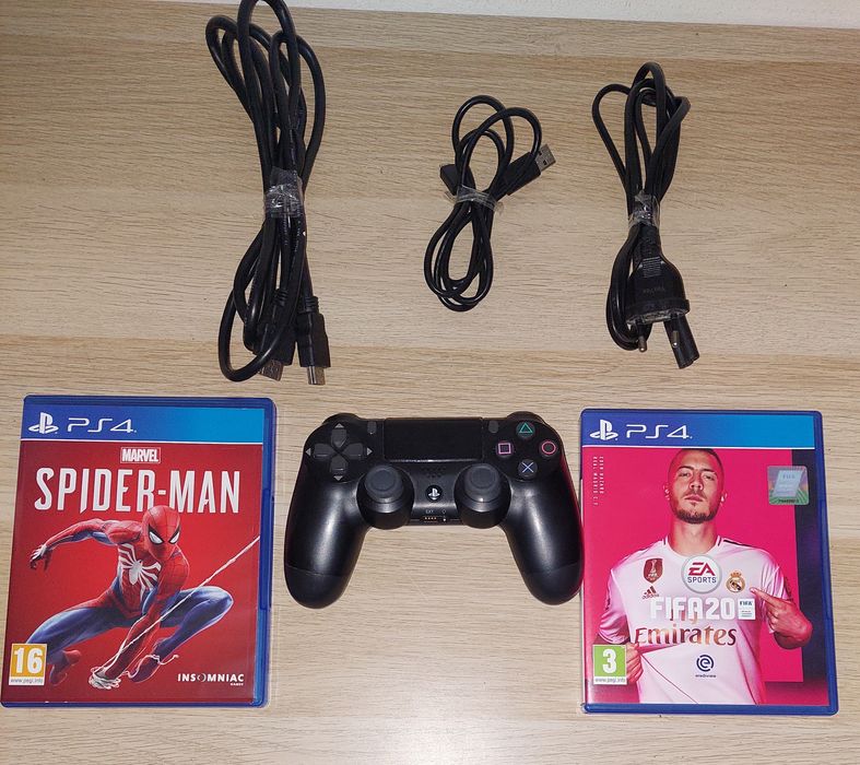 Ps4 Slim + 1 Comando original + Spider Man + Fifa 20