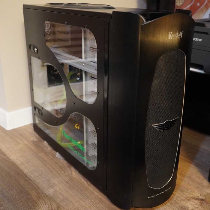 Retro PC Core 2 Extreme 8GB OCZ HD 5870 Chłodzenie wodne