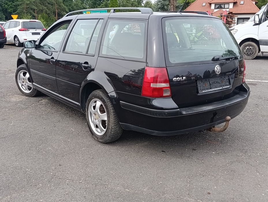 VW golf TDI ekonomia kombi z Niemiec