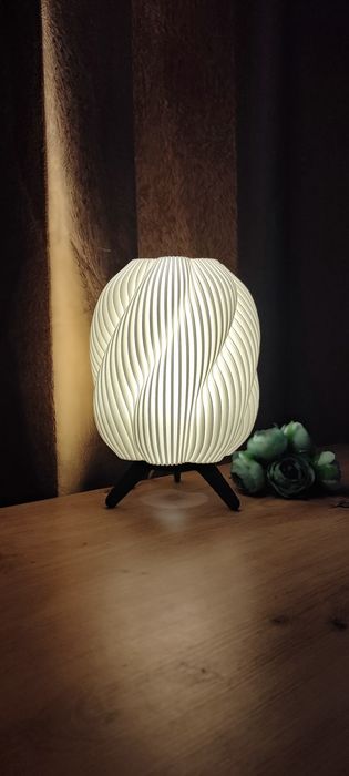 Настільна лампа/нічника/світлодіодна