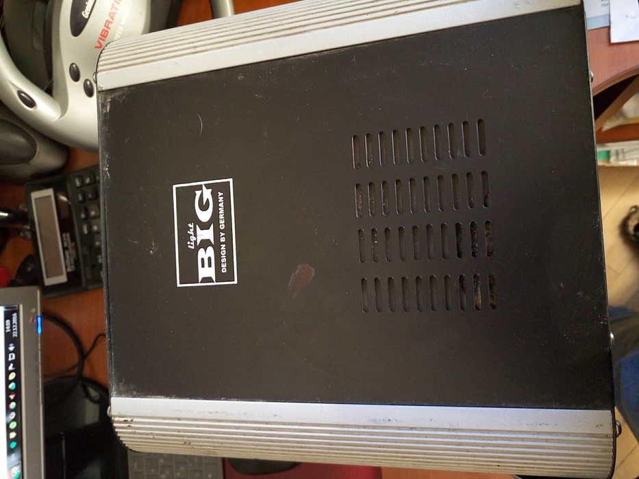 Світловий LED прилад - прожектор LED 7head magic light