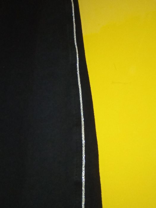 Czarne rybaczki ze srebrną wypustką , elastyczne 42/44