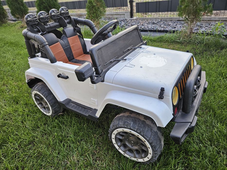 Samochod na akumulator dla dzieci