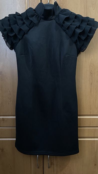 Вечірня міні сукня