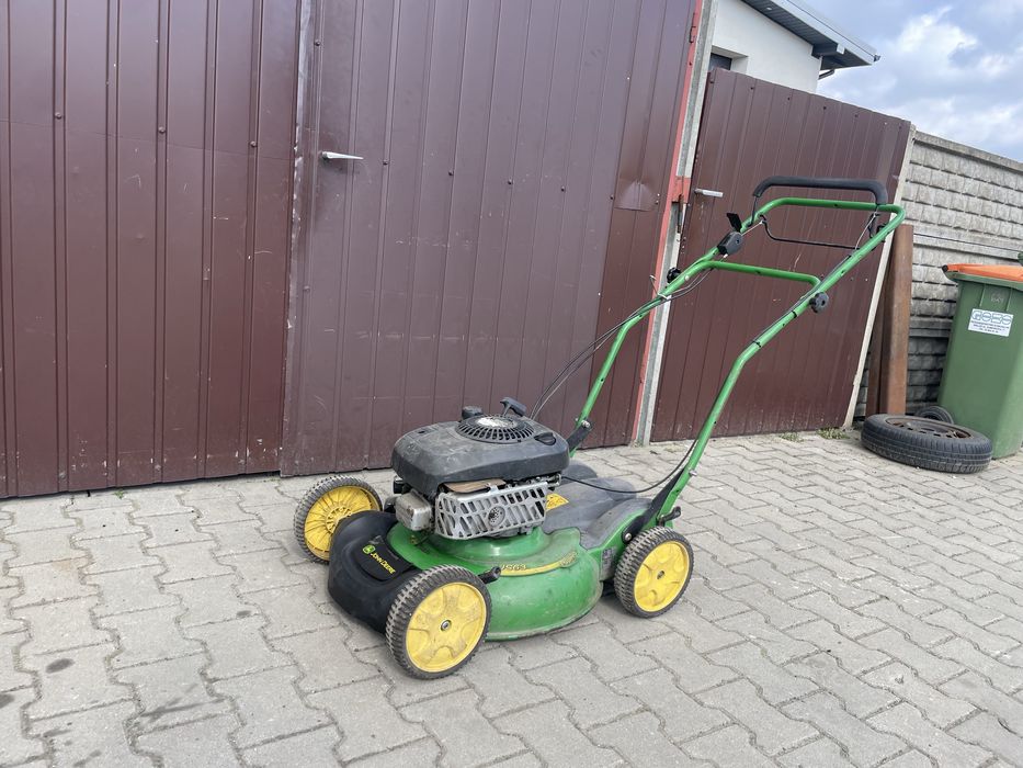 Kosiarka John Deere JS63