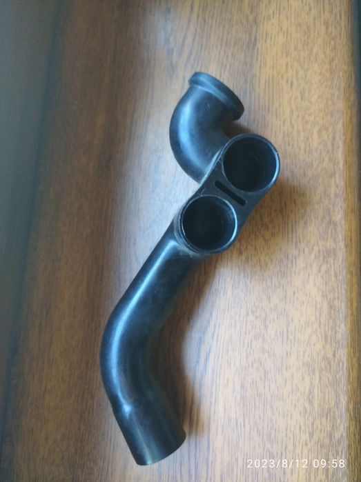 Патрубок вкг VW 2E