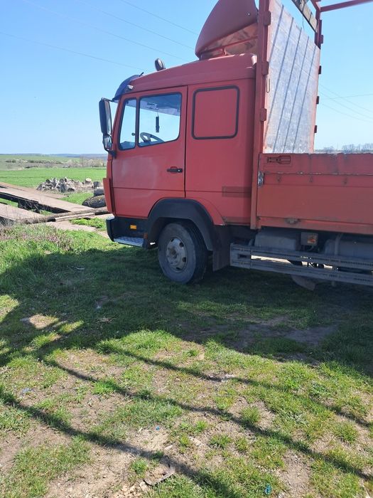 Продам мерса 817