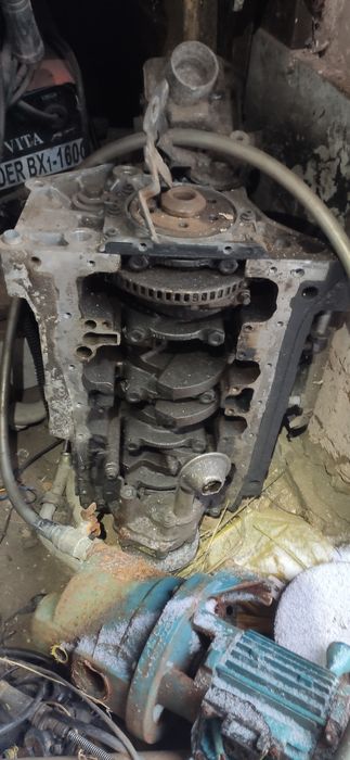 Двигатель wag 1.6 mpi bse bgu  bfq