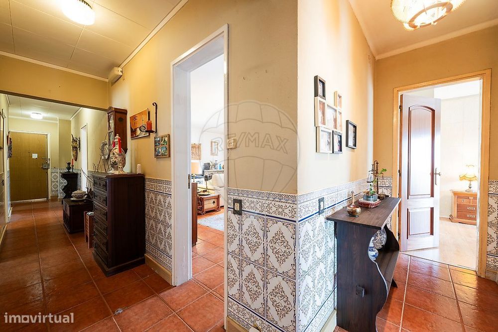 Apartamento T4 para venda