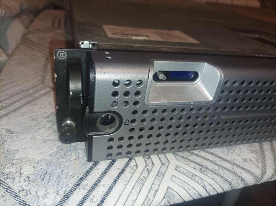 Продам сервер Dell PowerEdge 2950