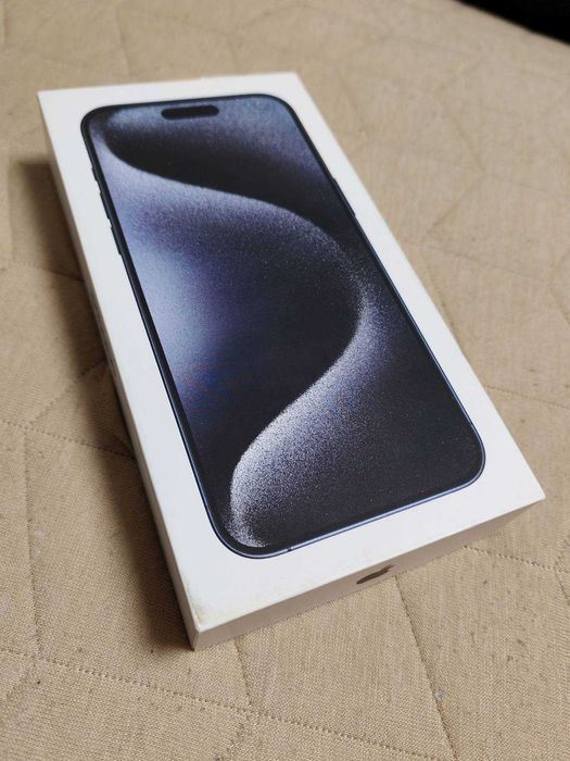iPhone 15 Pro Max 256 GB Titanium Blue