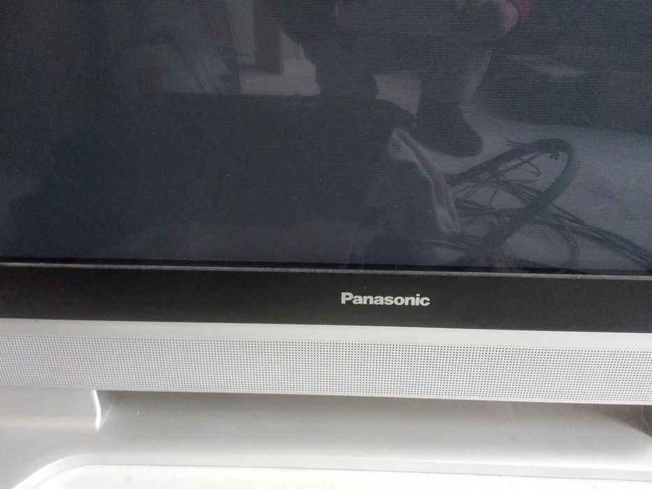 Телевизор Панасоник виера