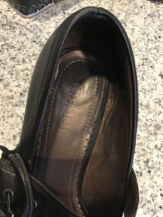 Sapatos pele da marca Gabor