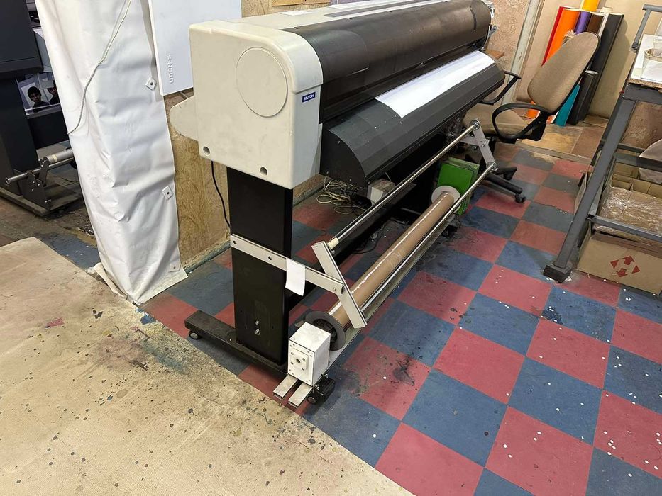 Продам широкофоматний принтер Mutoh Valuejet 1204E