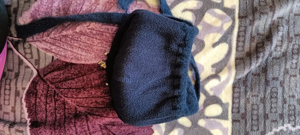 Дитяча зимова шапка