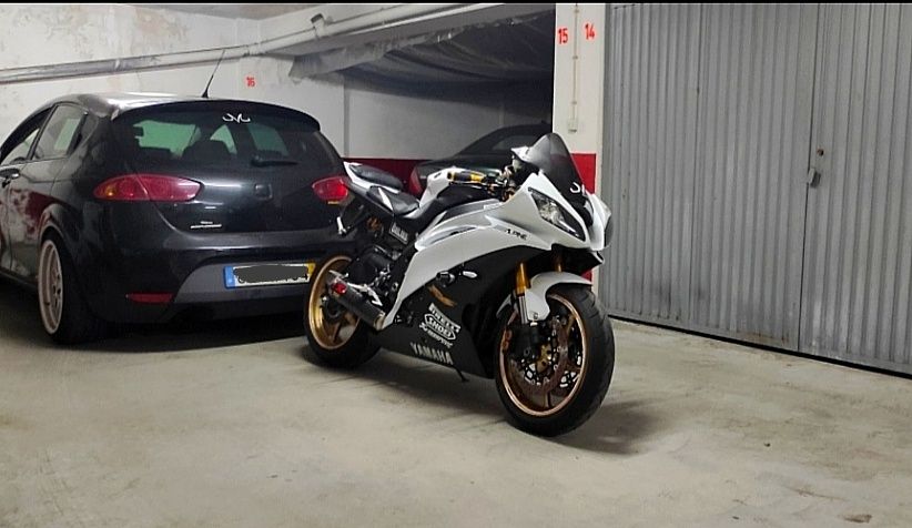 Yamaha R6 2007  com poucos kms