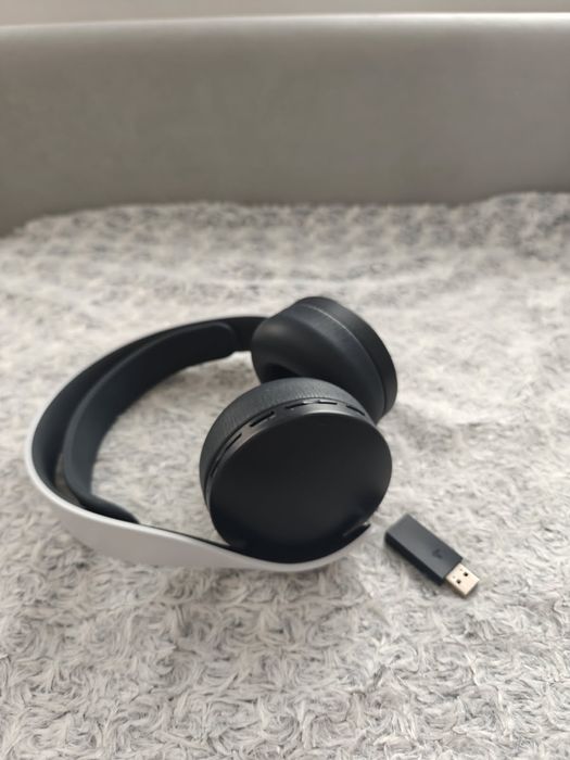 Sluchawki Sony Pulse 3D do PS5/PS4 - Komplet z adapterem