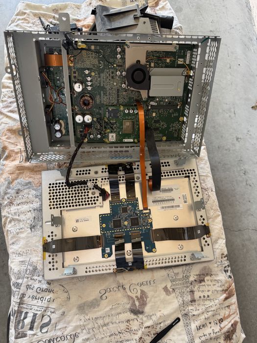 Tesla ключ / Key Card прив’язка | Model S3XY | Додавання ключа