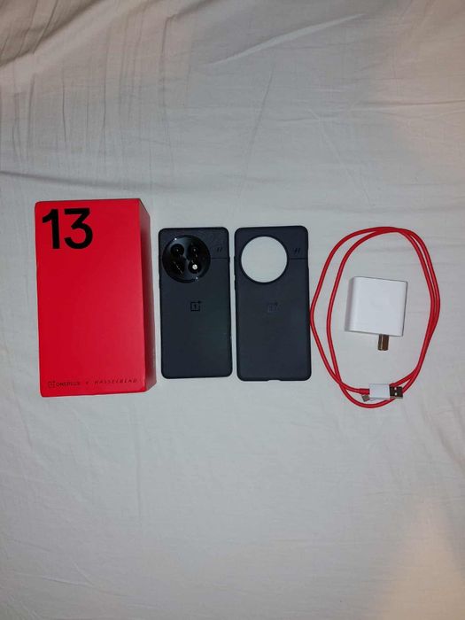 OnePlus 13 czarny