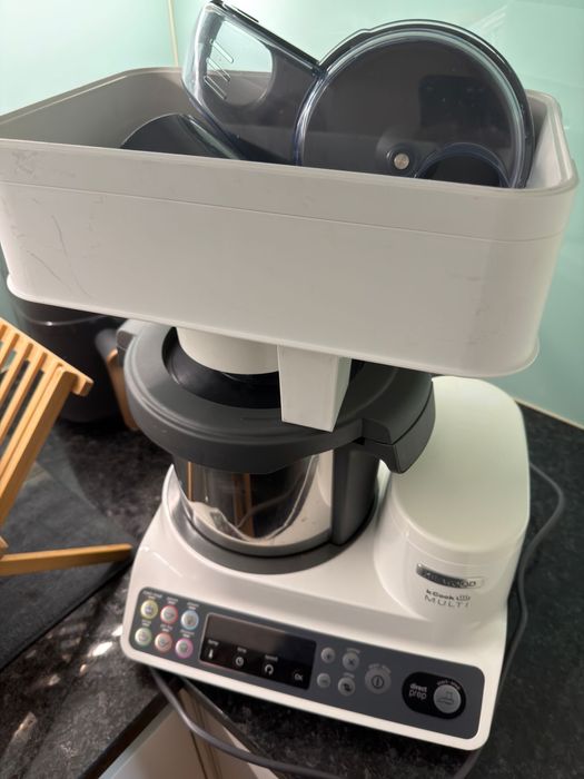 Robo de cozinha kenwood