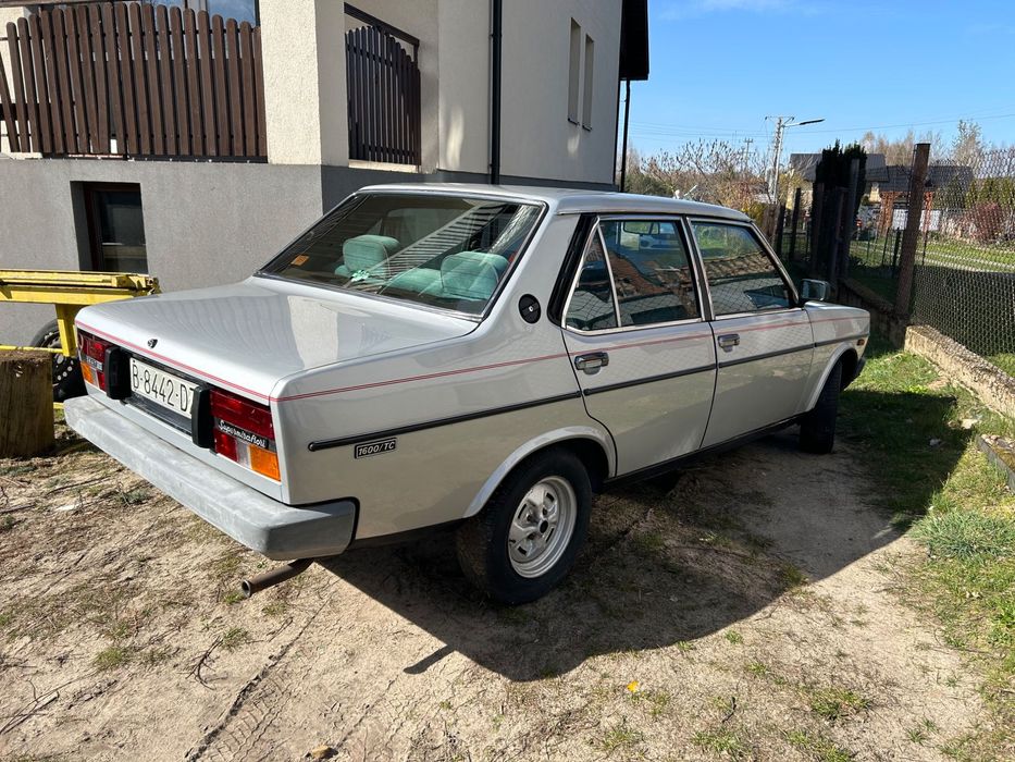 Fiat / Seat 131  legendarne Super Mirafiori DOHC topowa wersji 1600TC