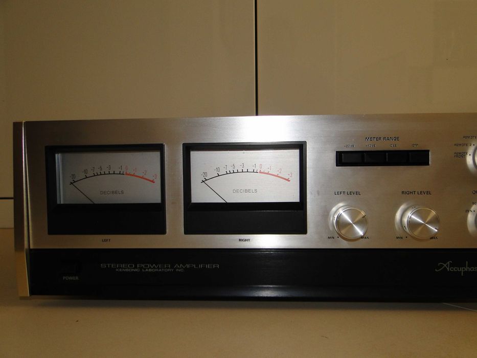 Najwyższej Klasy Wzmacniacz Stereo ACCUPHASE P-300.Ideał.Mega Okazja