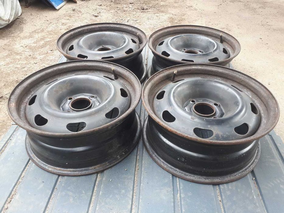 R15 4x108 Berlingo/C5/Xsara/306/406/Partner Металеві/Стальные диски