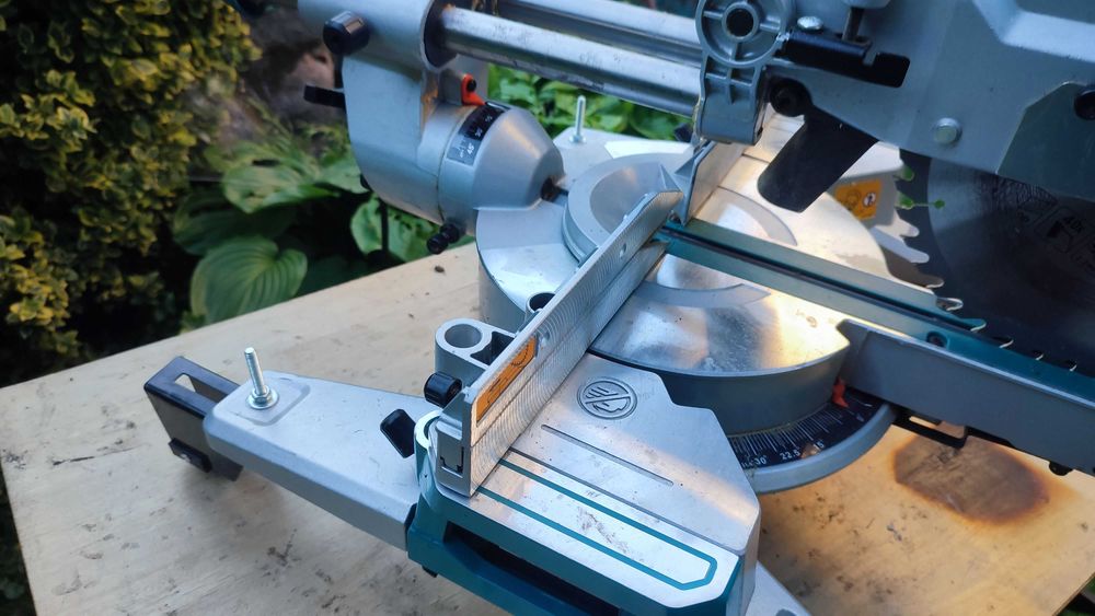 Ukośnica piła makita LS0816F stan idealny 216mm
