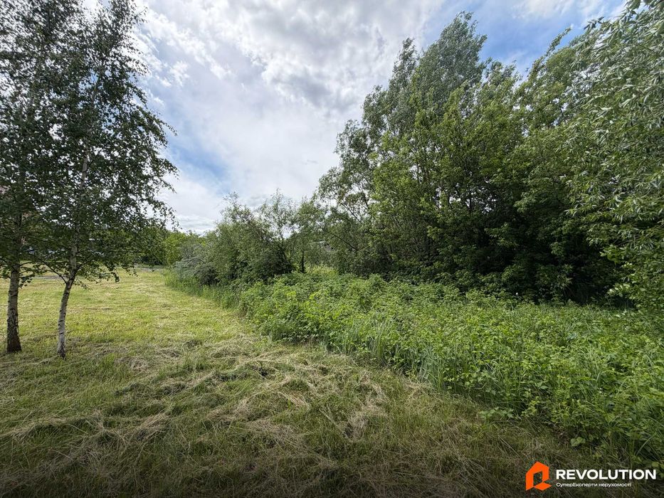 Без комісії. Продаж земельної ділянки 105 соток, с. Застугна, вул. Лесі Українки