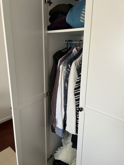 Armário branco de quarto para roupa - compr 175 cm x largura 57 cm x altura 200 cm