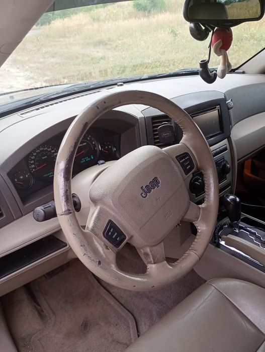 Jeep WK .3,7 LPG Uszkodzony