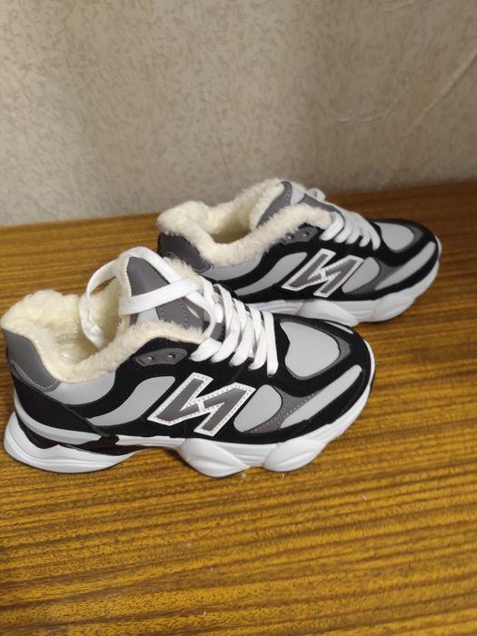 Кросівки утепленні під бренд new balance
