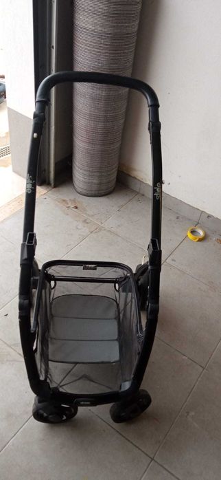 Carrinho, Alcofa e Ovo com isofix para o carro