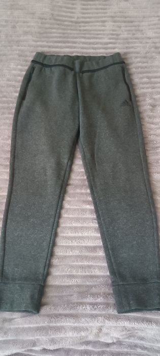 Женский спортивный костюм Адидас