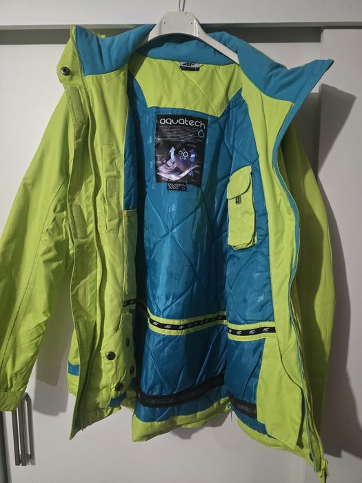 Sprzedam damską kurtkę narciarską 4F