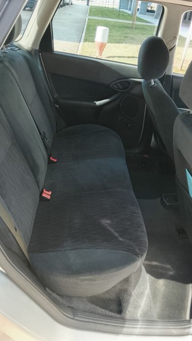 Ford focus gasolina 2000